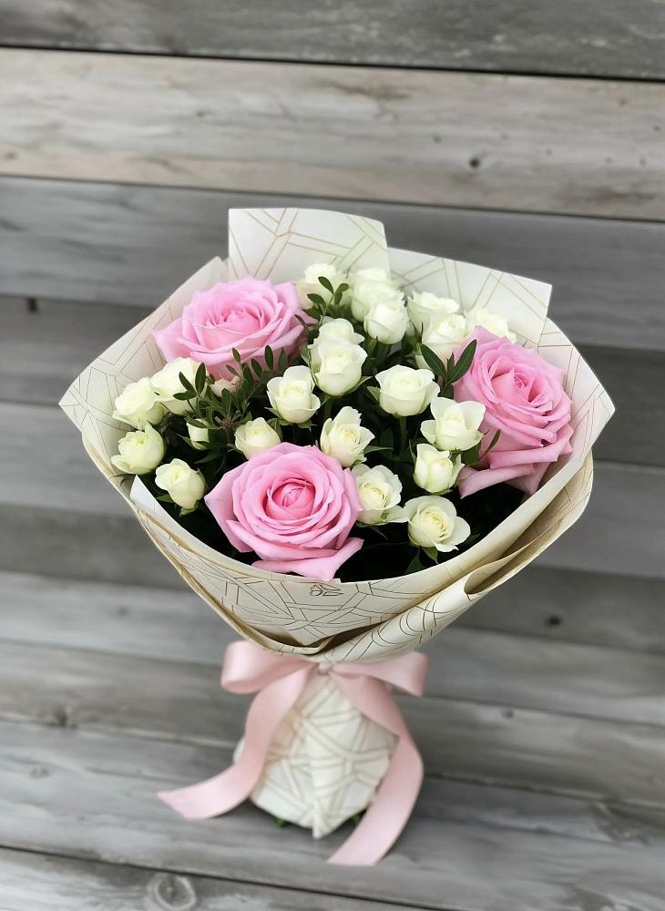 Букет цветов из: Розы в Усть-Ордынске