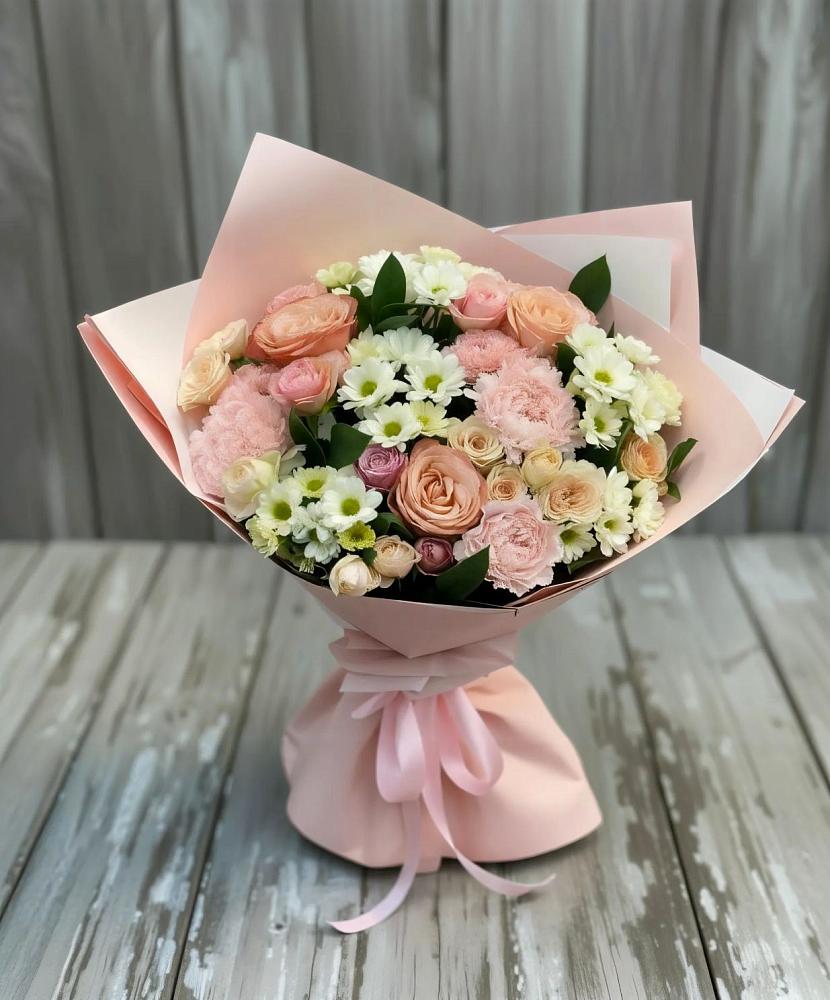 Букет цветов из: Гвоздики, Розы и Хризантемы в Усть-Ордынске