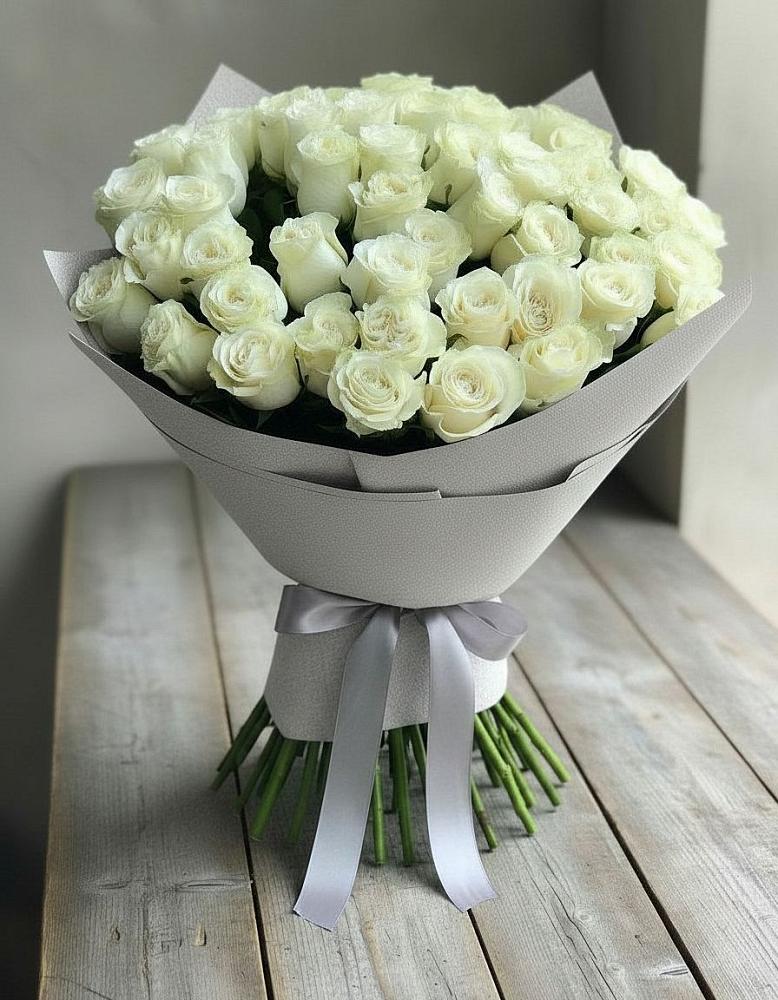 Букет 35 Белых роз в Усть-Ордынске