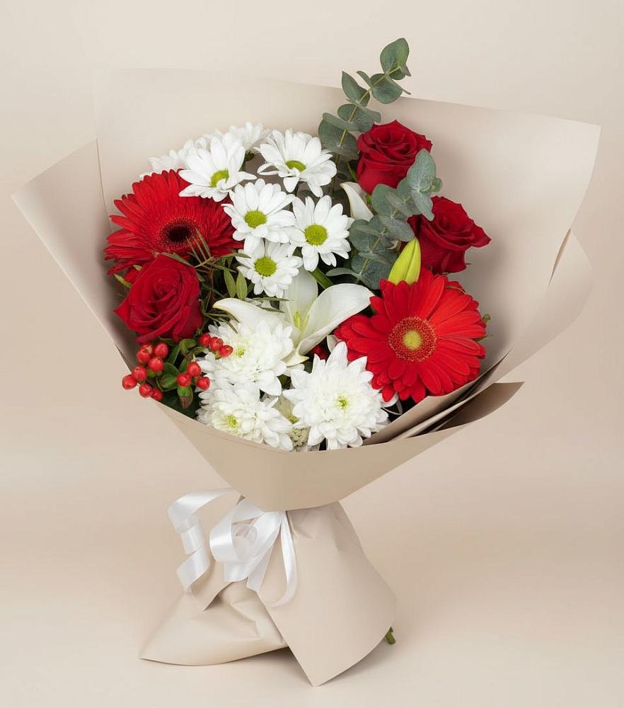 Букет цветов из: Розы, Хризантемы, Герберы и Лилии в Усть-Ордынске