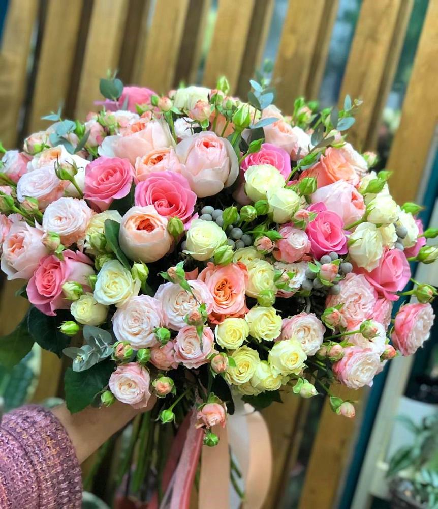 Букет цветов из: Розы в Усть-Ордынске