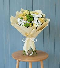 Букет цветов из:  Хризантемы и Розы в Усть-Ордынске