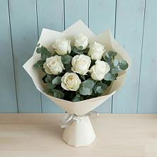 Букет Белые розы в Эвкалипте в Усть-Ордынске