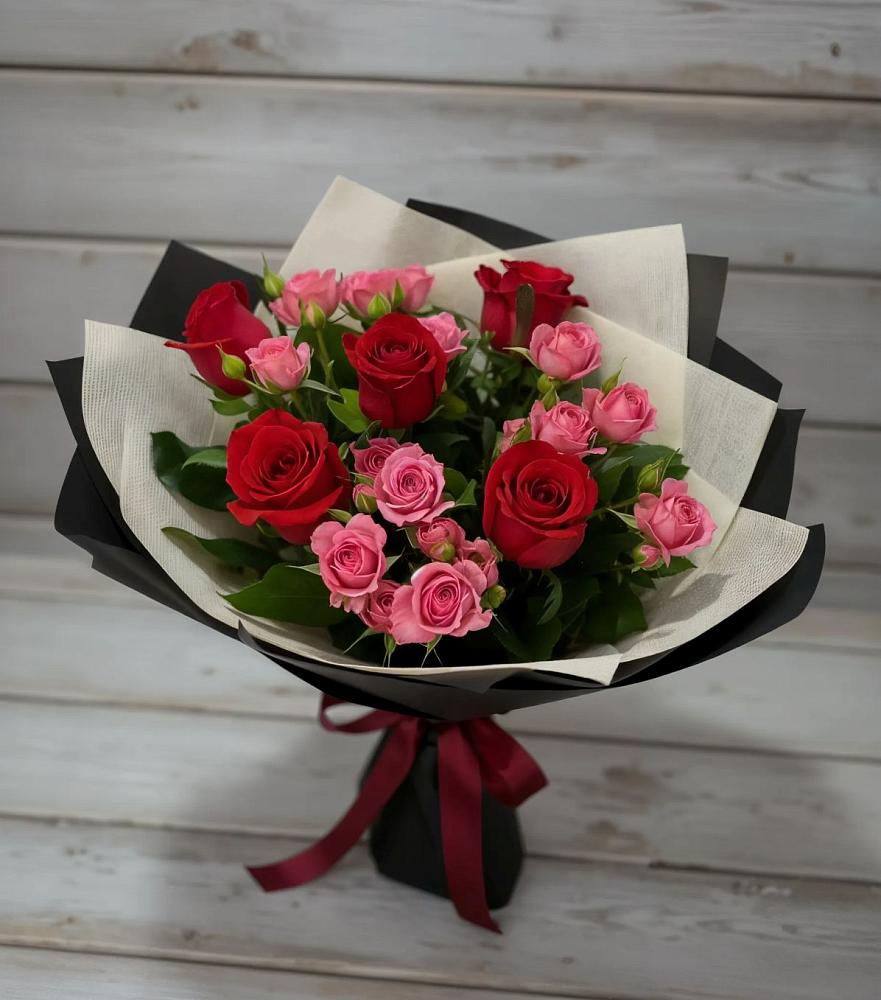 Букет цветов из: Розы в Усть-Ордынске